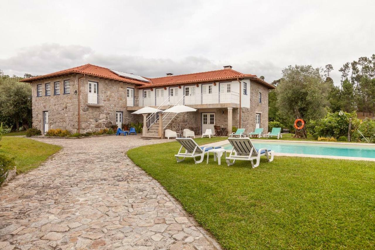 Eido Do Carvalhoso - Casa De Campo Em アルコス・デ・ヴァルデヴェス エクステリア 写真
